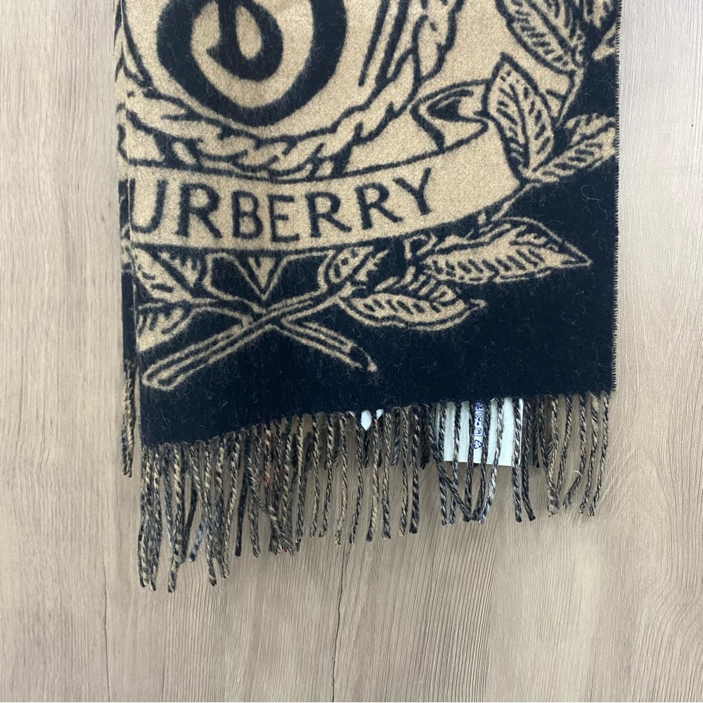Burberry Beige and Black Plaid Scarf - Picture 4 of 7